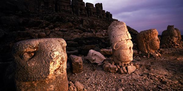 The mysterious fallen stone heads at Nemrut Dagi