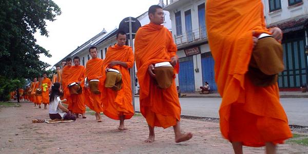 Laos monks