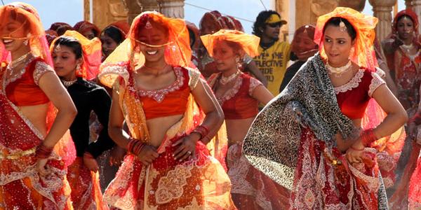 Indian women wearing traditional saris