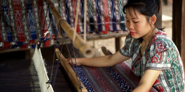 Woman weaving in Thailand