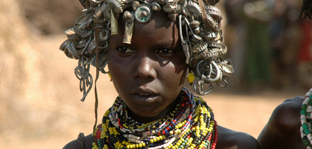 Des_banner_ethiopia_omo_tribe