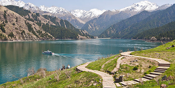 China-urumqi-tianchi-lake-landscape-is-19155353-sm-acsr
