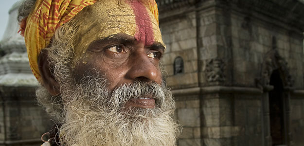 Ahdu-nepal-kathmandu-sadhu-profile-leotamburri2010-imgp8812