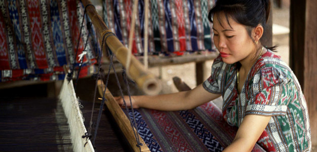 Atrt_banner_thailand_weaving