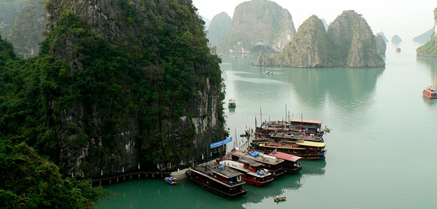 Classic Vietnam Hanoi to Saigon