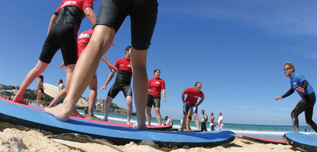 Oaes-australia-sydney-people-surfing-lessons-tourism-australia-110167-574-md-cmyk