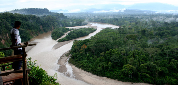 Refugio Amazonas Lodge & Tambopata Research Centre Peru - 6 Days
