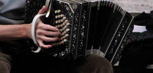 Sbr_banner_argentina_accordian