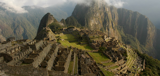 Piml_banner_peru_landscape_ruins_machu_picchu