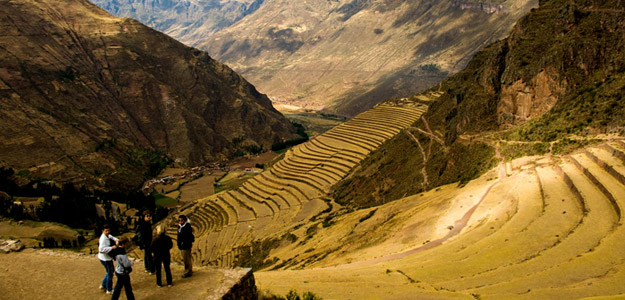Spit_banner_peru_landscape_hiking_ruins