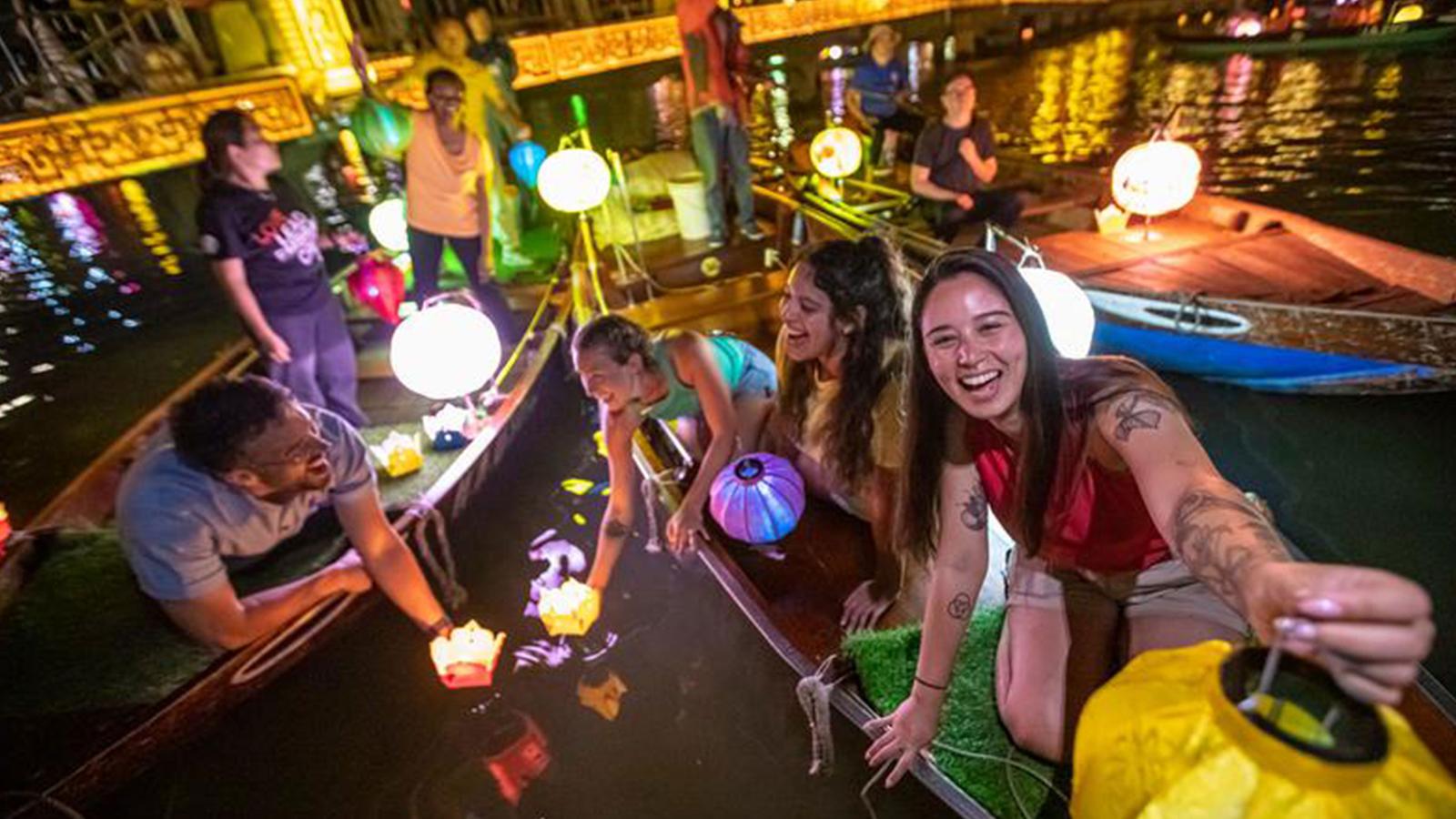 Vietnam to Cambodia: Ho Chi Minh City, Siem Reap & Beach Bars