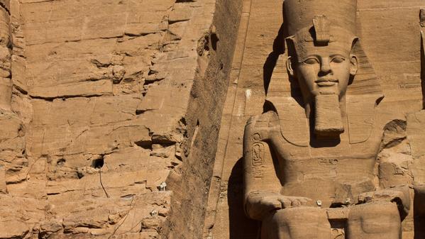Find out why you ought to travel off the typical tourist’s beaten path when you visit Egypt.