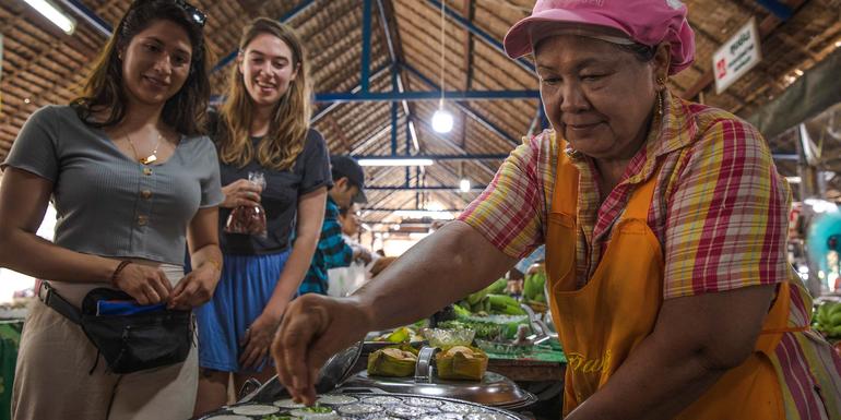 Bangkok Day Tour: Ayutthaya and River Cruise (full day)