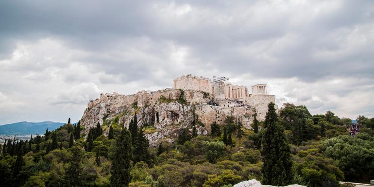 Greece: Ancient Ruins & Iconic Islands