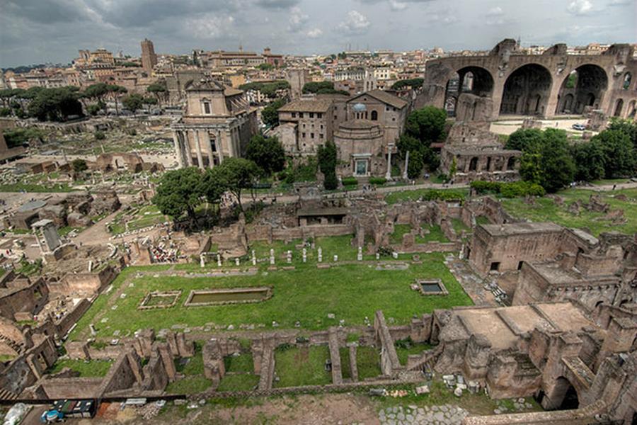 Everything Everywhere's Gary Arndt takes us on a visual adventure of Rome