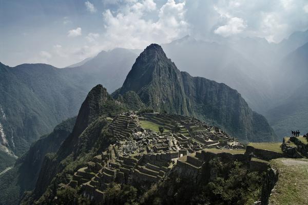 Lace up your boots! G Adventures’ very own Stephanie Nairn shares five reasons you should consider a day hike to Machu Picchu.