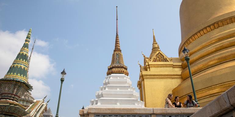 Von Bangkok nach Kuta - Nachtmärkte & Nationalparks