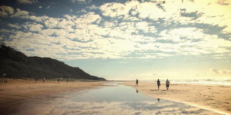 Brisbane to Cairns Experience: Sand Dunes & the Whitsundays