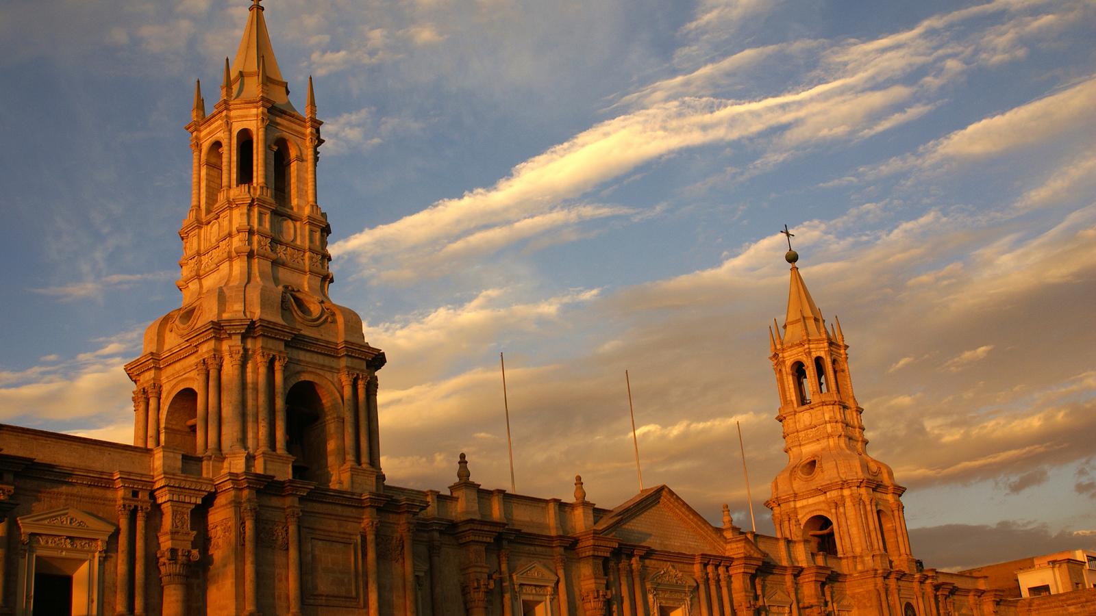 Arequipa Cathedral at dusk