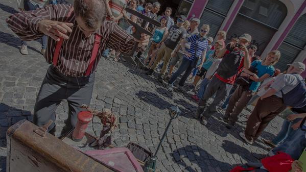 Get hung up with a puppeteer at Buenos Aires’ Feria de San Telmo.