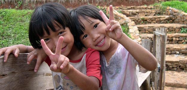 Thai Children playing