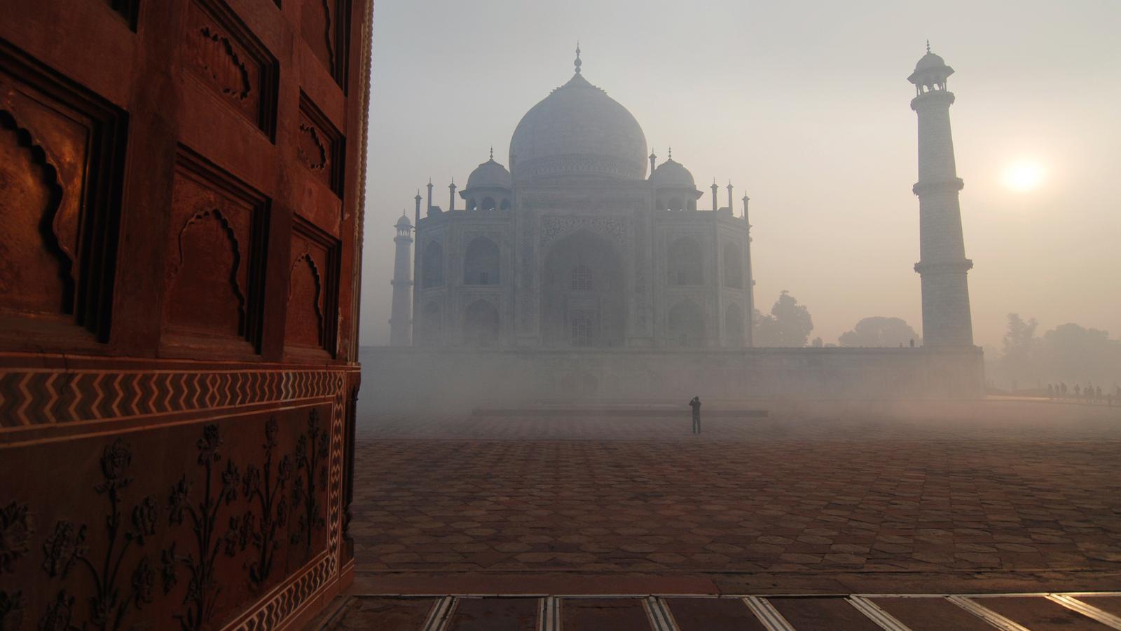 Sunrise at the Taj Mahal