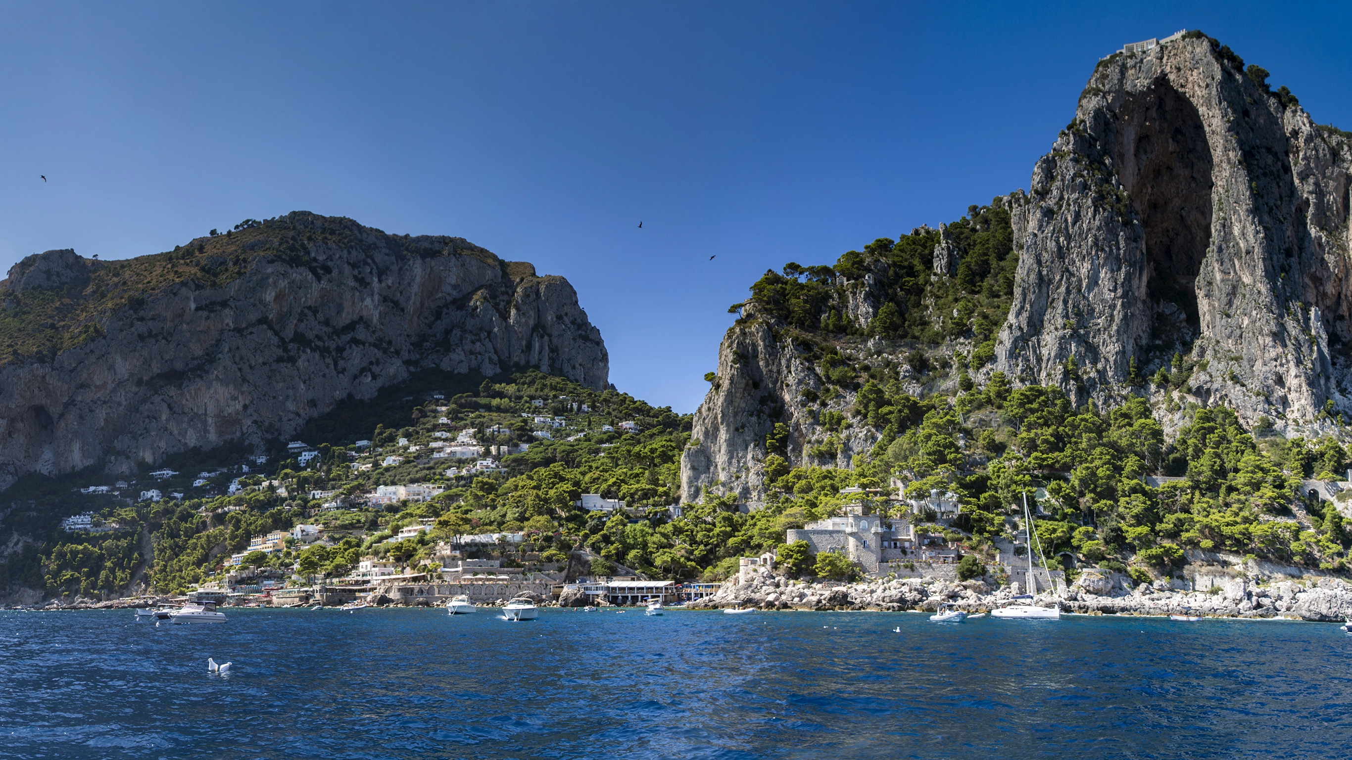 Sailing the Amalfi Coast: Capri, Positano & Coastal Bliss