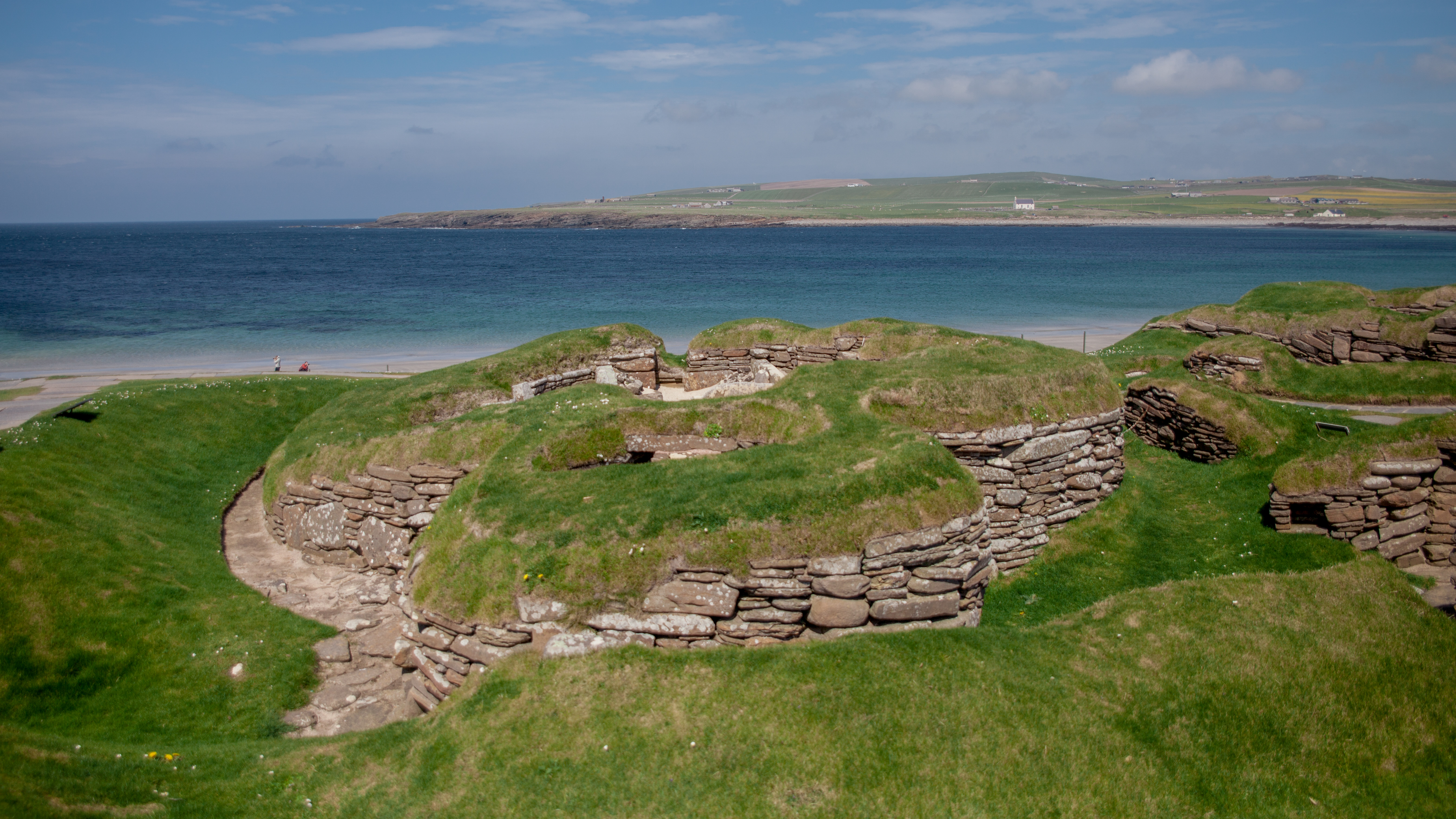 The Scottish Isles: An Expedition Through History & Highlands