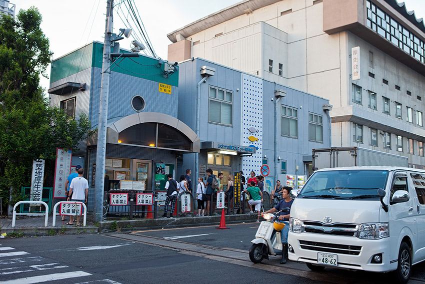 The line in front of Daiwa Sushi.