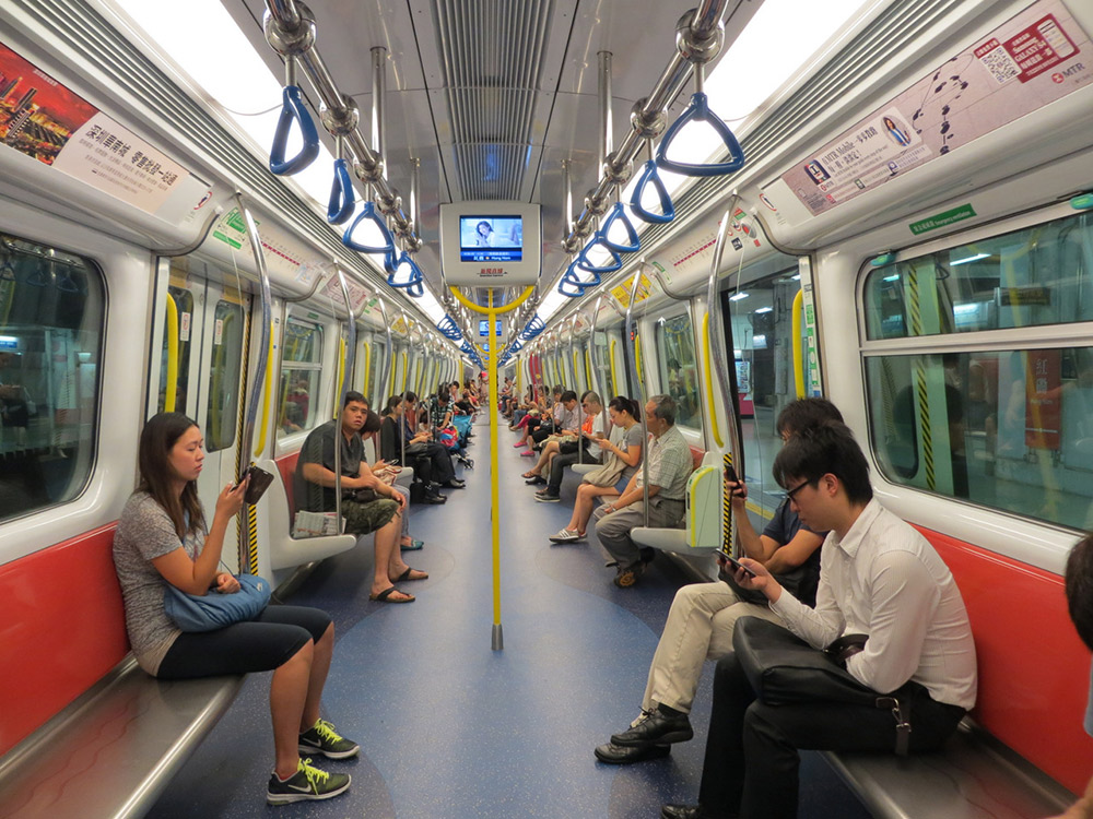 Hong Kong's MTR is very efficient and easy to use. Photo courtesy Galio.