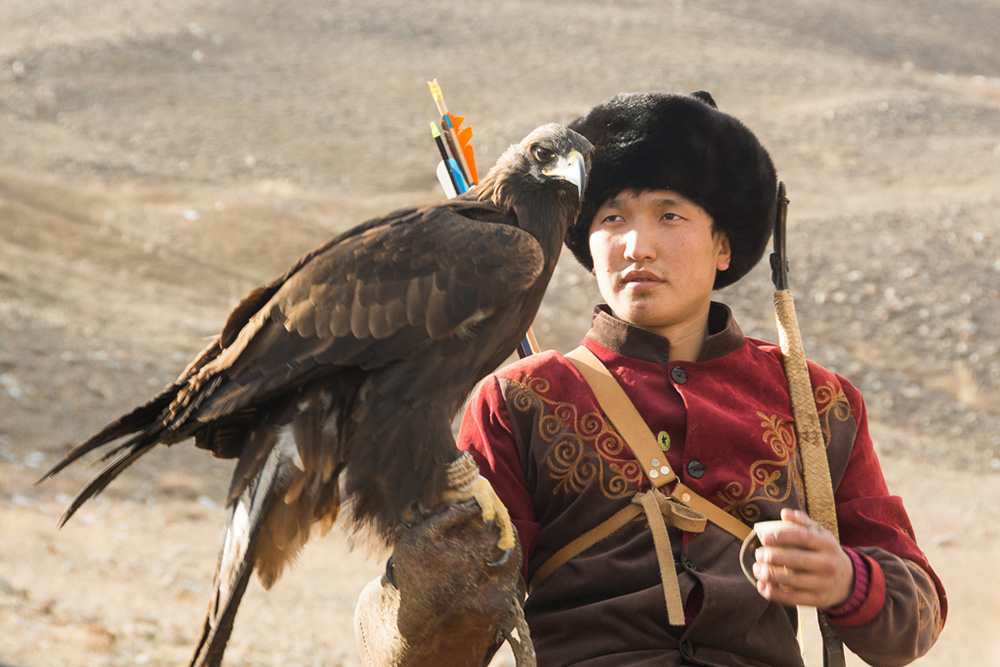 Young people are beginning to develop an interest in “Salbuurun” and are learning the techniques and traditions of their ancestors.