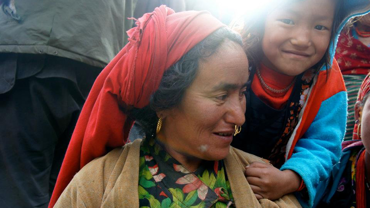 G Adventures travellers visit the Barauli Community Homestay while they are in the Chitwan region.