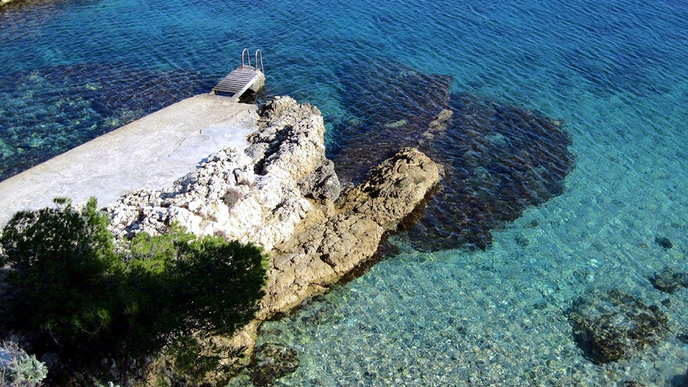 Clear waters in Saint Jean Cap Ferrat, France. Photo courtesy Fulvio S.