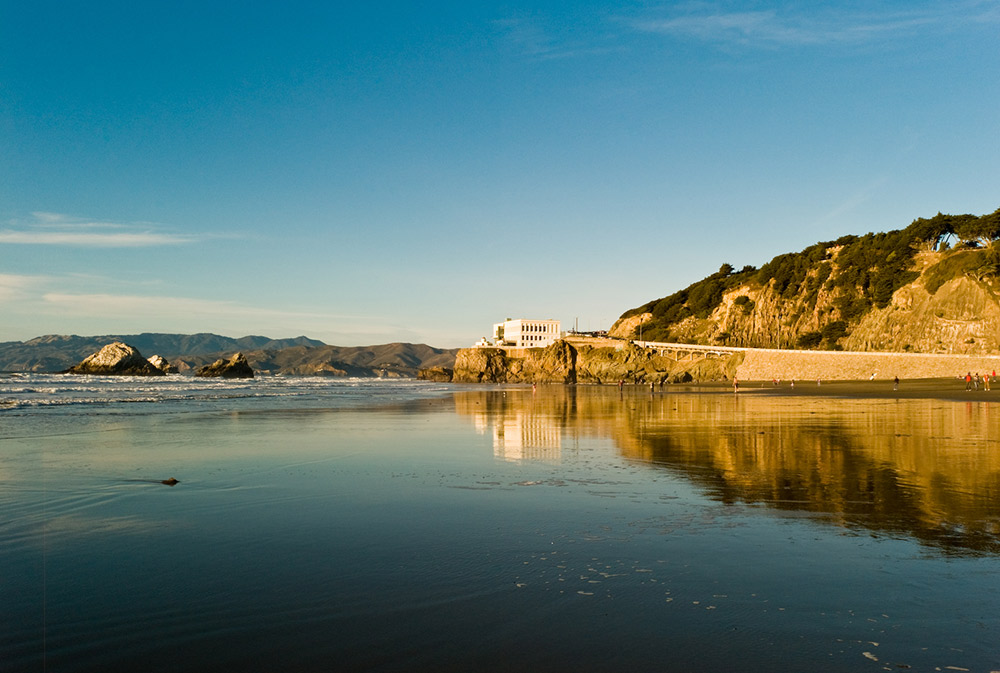 Pack a picnic and head for the Pacific shore at Ocean Beach. Photo courtesy Nicolay N.