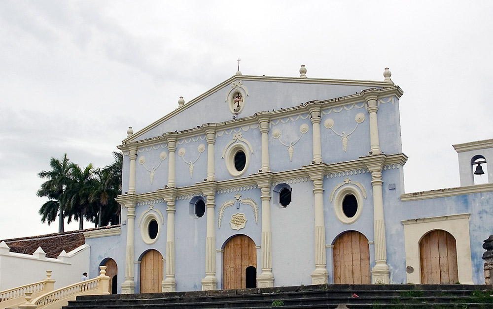 The San Francisco Convent houses one of the best museums in the region. Photo courtesy Kristian G.