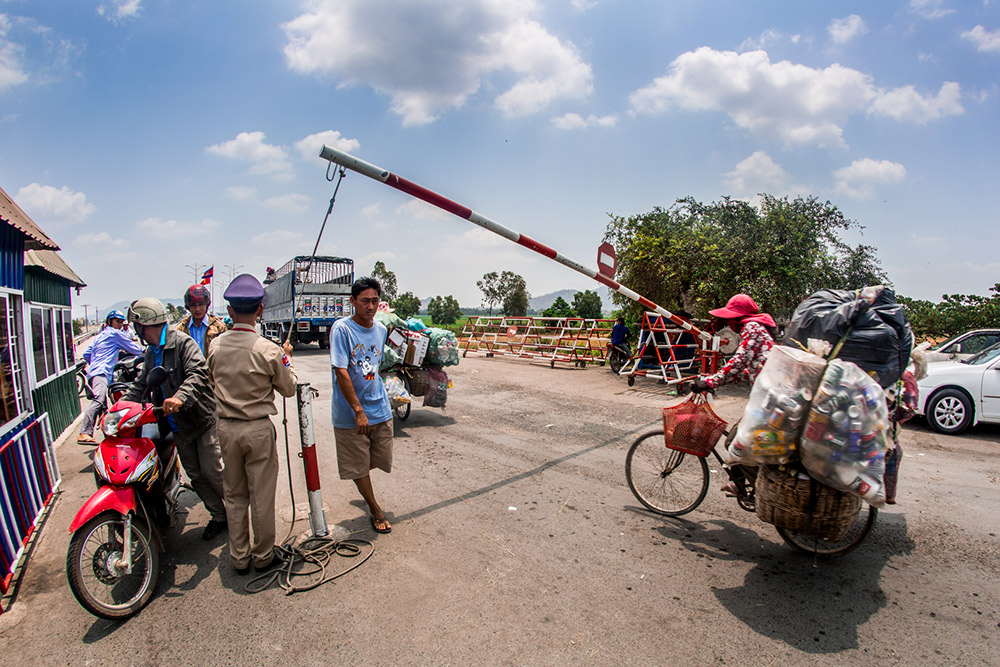 Time to cross the border into Vietnam. Stay tuned for that blog post, coming soon!