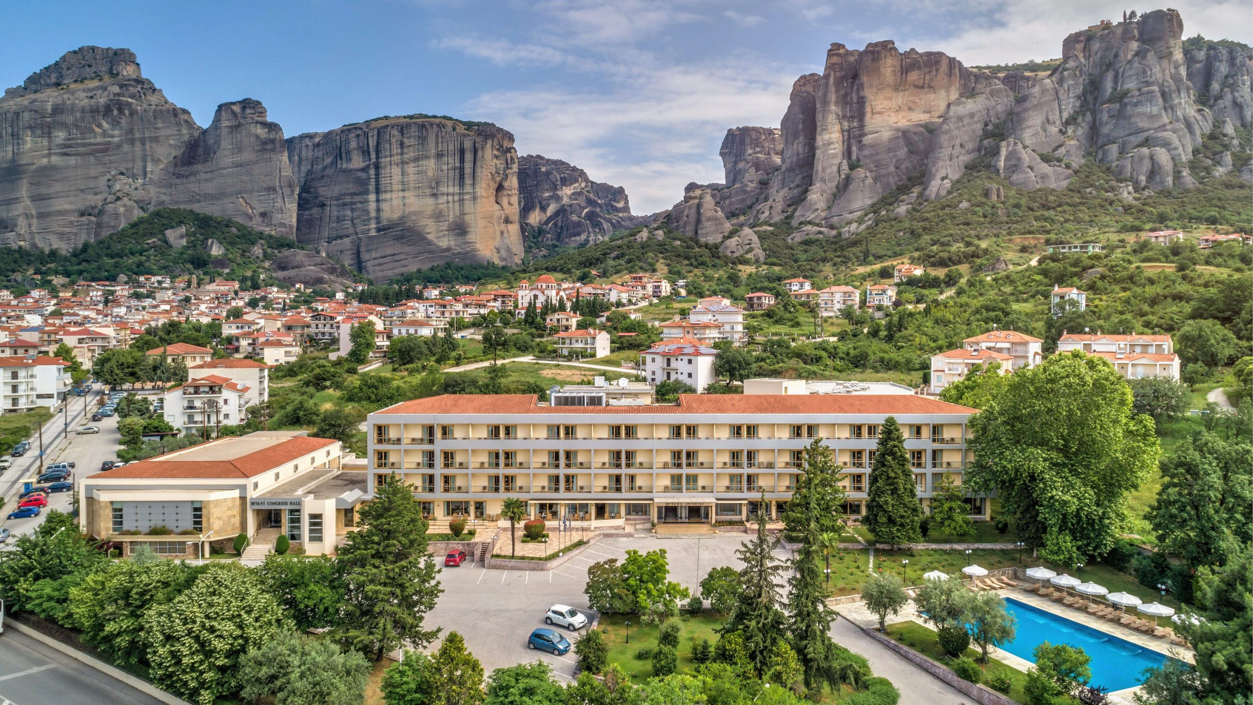 Divani Meteora Hotel - Image 1